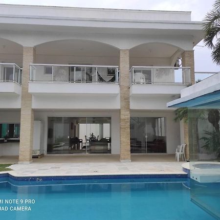 Casa Com Piscina A 150M Da Praia Da Enseada غوارويا المظهر الخارجي الصورة